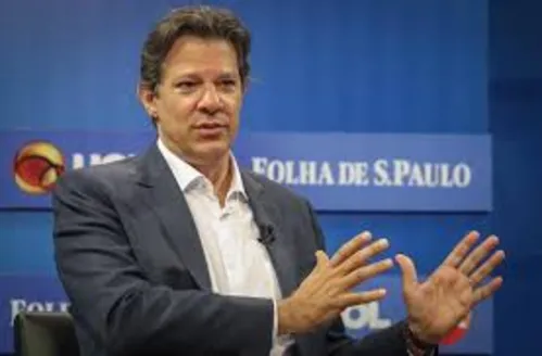 
				
					Haddad está errado. Não devia ter rompido com a Folha. Precisa lidar melhor com a pluralidade
				
				