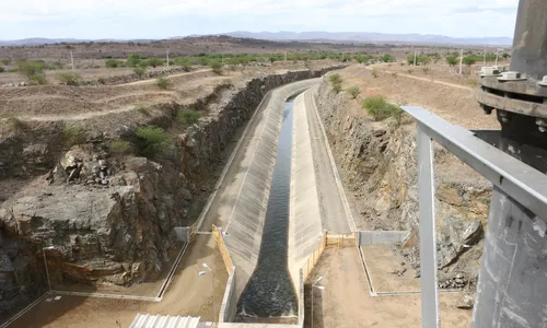 
                                        
                                            Onze obras estruturantes solicitadas por Azevêdo foram incluídas no Novo PAC
                                        
                                        