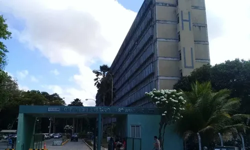 
                                        
                                            Servidores dos hospitais universitários da Paraíba entram em greve por tempo indeterminado
                                        
                                        