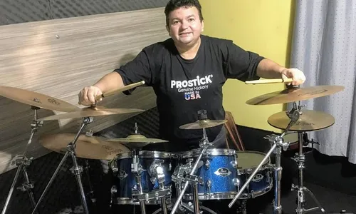 
                                        
                                            Baterista da Tuareg's é morto após ser atingido por veículo de luxo em fuga em JP
                                        
                                        