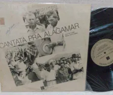 Baiana System chama para a resistência com versos da cantata que Kaplan e Solha escreveram na Paraíba há mais de 40 anos