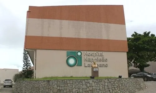 
				
					MPs mexem no “vespeiro” das contas do Hospital Napoleão Laureano
				
				