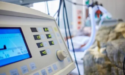 
				
					Um fôlego: Hospital de Cajazeiras recebe respiradores e vai abrir mais 10 leitos de UTI
				
				