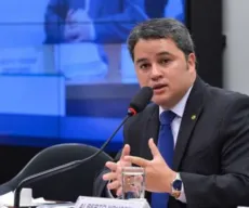 Efraim Filho articula apoio de Veneziano e Hugo Motta para disputa ao Senado em 2022