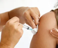 Mais 110 mil doses de vacina contra a Covid-19 chegam à Paraíba