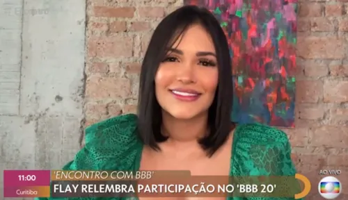 
				
					Ex-BBB Flay declara torcida por Juliette: 'Me identifico muito com ela'
				
				