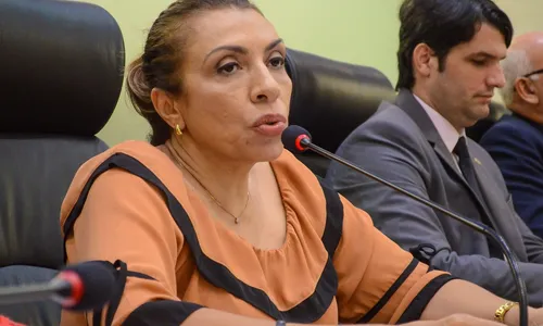 
                                        
                                            Cida Ramos entra com representação no MPF contra Walber e Nilvan por apologia ao terrorismo
                                        
                                        