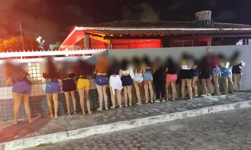 
                                        
                                            Festa clandestina com 50 pessoas em João Pessoa é interrompida pela Polícia Militar
                                        
                                        