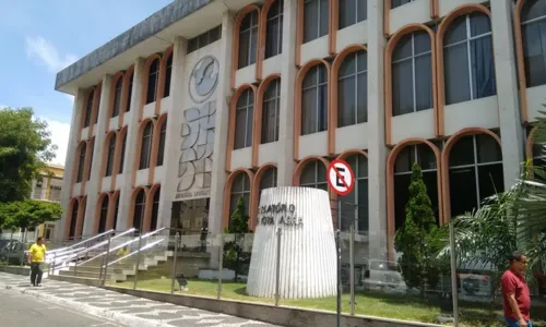 
				
					Assembleia Legislativa da Paraíba vai comprar imóvel por R$ 642,1 mil para ampliar sede
				
				