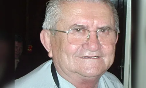 
				
					Ex-presidente do TCE-PB, Juarez Farias morre aos 87 anos
				
				