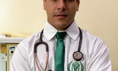 
                                        
                                            Paraibano se torna doutor aos 24 anos e segue para pós-doutorado em Estocolmo
                                        
                                        