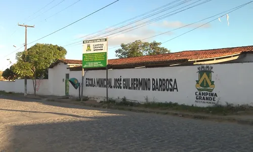 
                                        
                                            Greve na rede municipal de Campina Grande começa e professores pedem reajuste no piso salarial
                                        
                                        