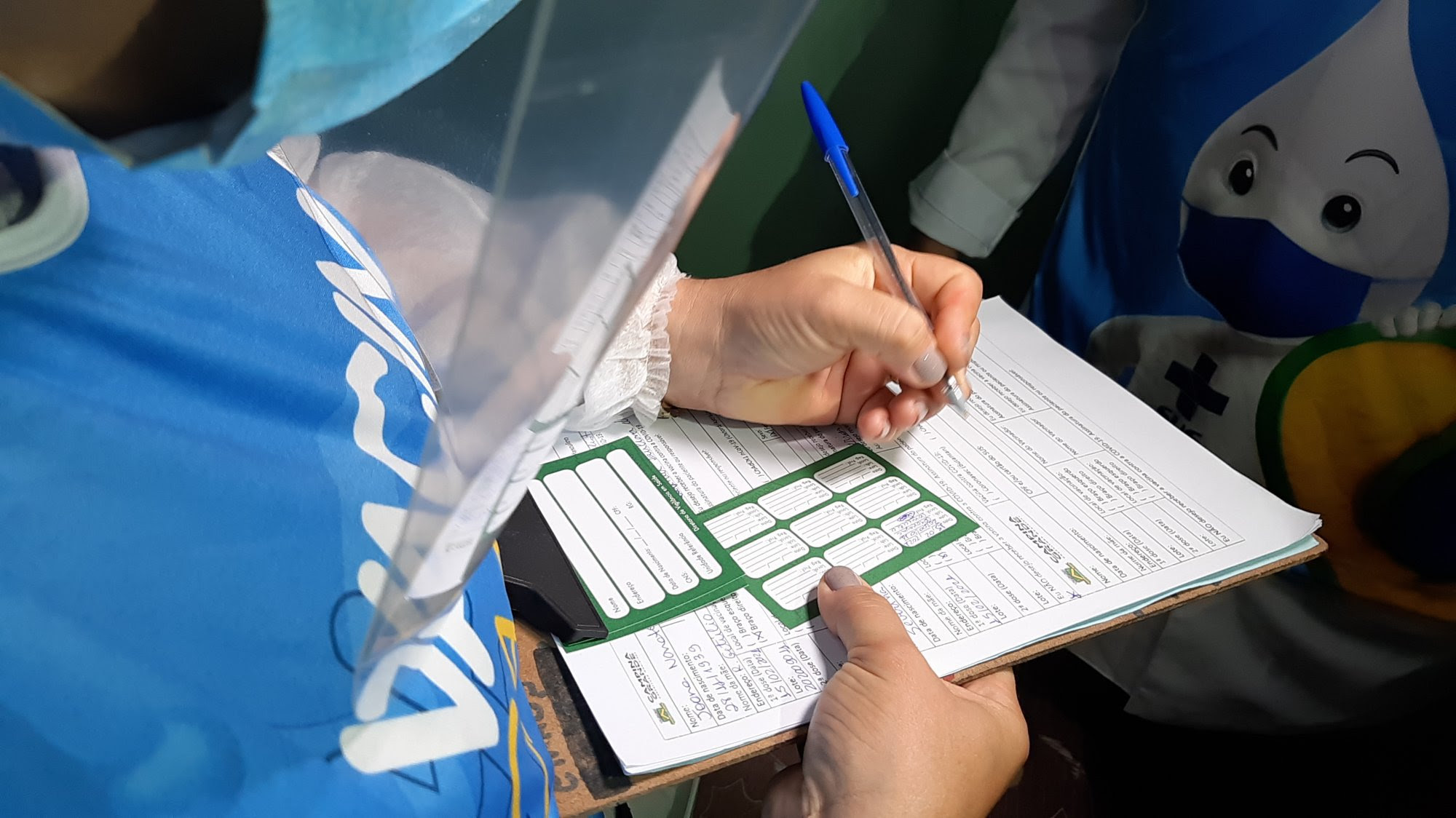 
                                        
                                            Veja o esquema de vacinação contra Covid-19 em Campina Grande nesta terça-feira (6)
                                        
                                        