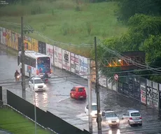 Chove mais de 50 milímetros nas últimas doze horas, em João Pessoa