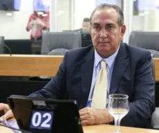 Cláudio Régis volta à ALPB após novo pedido de licença de Galego Souza