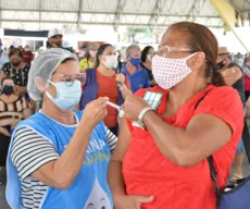 Vacina é aplicada em pessoas com comorbidades a partir de 59 anos, em Campina Grande