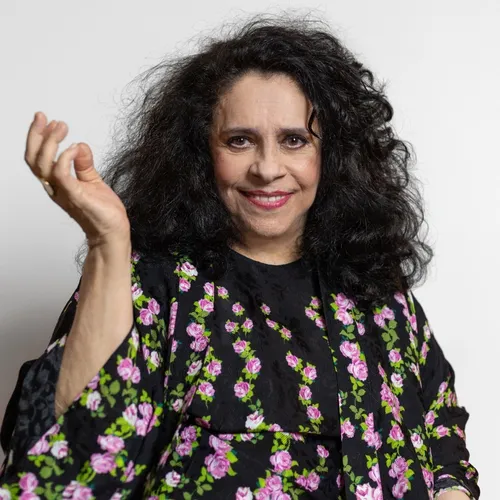 
				
					Gal Costa volta a fazer live na noite desta sexta
				
				