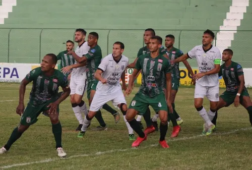 
				
					Treze e Campinense garantem vaga na próxima fase do Campeonato Paraibano
				
				