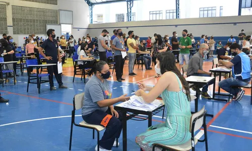 
                                        
                                            Vacinação contra a Covid-19 em João Pessoa segue com grupos prioritários
                                        
                                        