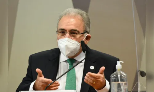 
				
					Marcelo Queiroga nega que tenha pedido demissão do Ministério da Saúde
				
				