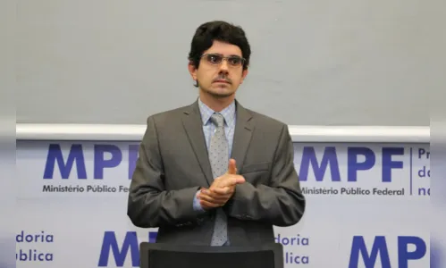 
				
					Prefeitura de João Pessoa quer 'pular' etapas da vacinação, diz procurador-chefe do MPF
				
				