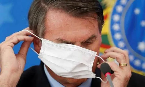 
				
					Polêmica da máscara: Queiroga faz malabarismo e, mais uma vez, é desmoralizado por Bolsonaro
				
				