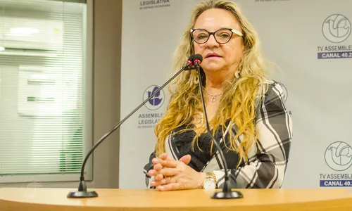 
                                        
                                            Na CBN, Dr. Paula nega que "racha" em Cajazeiras motivou assinatura para abrir CPI do Padre Zé
                                        
                                        