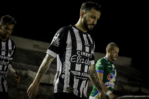 
				
					Botafogo-PB é absolvido por iluminação ruim do Almeidão, mas é novamente denunciado pelo mesmo motivo
				
				