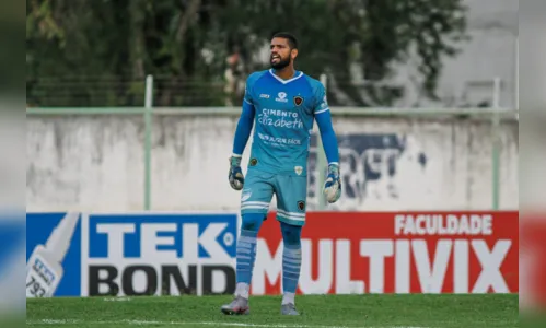 
				
					Em rede social, goleiro Rhuan pede desculpas à torcida do Botafogo-PB por falhas em derrota contra o Tombense
				
				