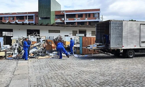 
                                        
                                            Hospital Universitário da UFPB se desfaz de mais de 850 bens, que serão leiloados
                                        
                                        