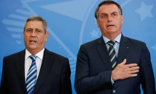 
				
					Bolsonaro e Braga Netto não querem somente o voto impresso, querem plantar o "clima de fraude"
				
				
