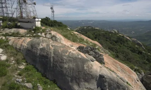 
				
					Matureia deve ganhar passeio de balão partindo do Pico do Jabre
				
				