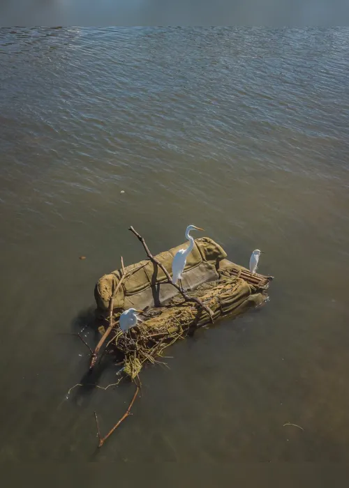 
                                        
                                            Exposição fotográfica retrata impacto ambiental do descarte de lixo em praias
                                        
                                        