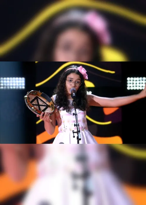 
                                        
                                            Paraibana canta 'O Canto da Ema' e se classifica no The Voice Kids
                                        
                                        