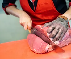 Diferença no preço do quilo de carne vermelha chega a R$50 em supermercados de João Pessoa, aponta Procon