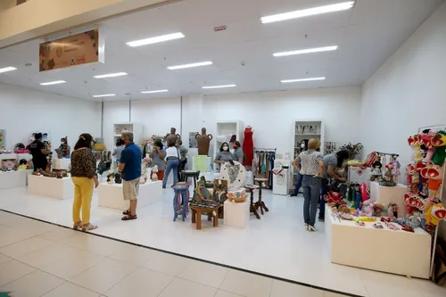 
				
					Loja do Programa do Artesanato Paraibano é inaugurada na BR-230
				
				