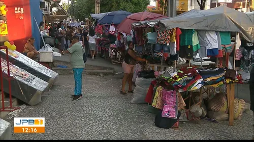 
				
					Ambulantes são cadastrados no MEI, em reordenamento do Centro de JP
				
				