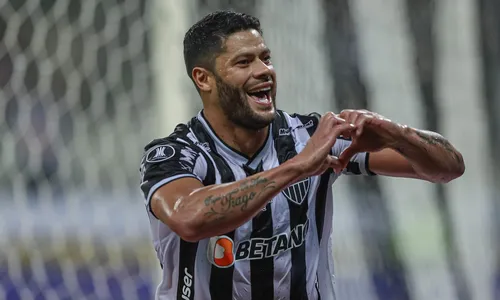 
                                        
                                            Ídolo do Atlético-MG, Hulk doa camisa e chuteiras para ajudar em cirurgia de atleta paraibano
                                        
                                        