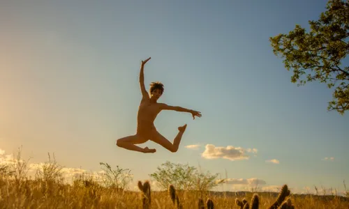 
                                        
                                            Festival de Inverno de Campina Grande abre inscrições para oficinas de dança online
                                        
                                        