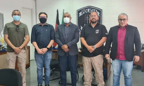 
                                        
                                            Policiais penais da Paraíba cobram do governo regulamentação da carreira e correção de bolsa desempenho
                                        
                                        