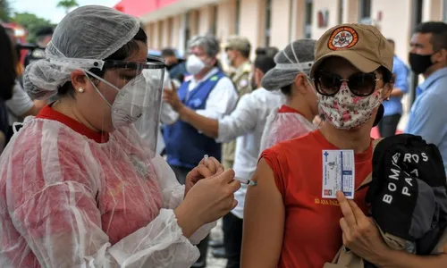 
                                        
                                            Vacinação em João Pessoa acontece apenas com segunda dose neste sábado (4)
                                        
                                        