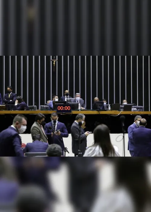 
                                        
                                            Pedro muda voto, mas PEC dos Precatórios é aprovada em 2º turno com ajuda de 8 paraibanos
                                        
                                        