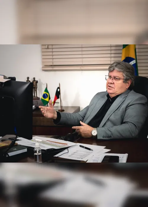 
                                        
                                            Governador autoriza envio de 30 policiais da Paraíba para ajudar forças de segurança nacional
                                        
                                        