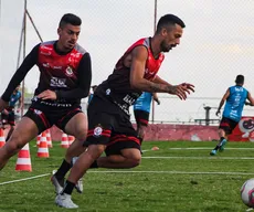 Campinense chega a 11 jogadores no elenco após renovação de zagueiro e contratação de lateral