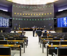 Câmara aprova MP que cria o Auxílio Brasil com votos de quatro deputados da Paraíba