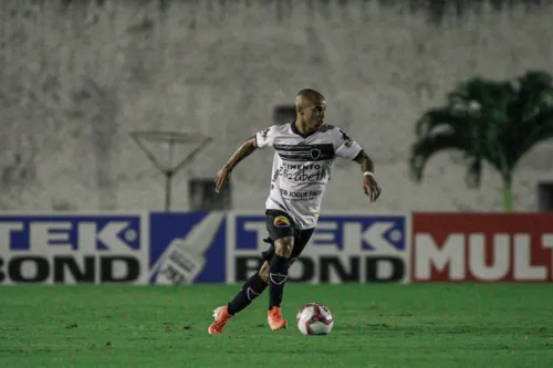 
				
					Atletas rememoram fracasso de 2018 após o Botafogo-PB ceder empate no fim e ficar fora do G-4
				
				