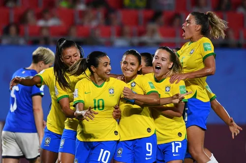 
				
					Amistoso da Seleção feminina contra a Argentina no Amigão terá convidados nas arquibancadas
				
				