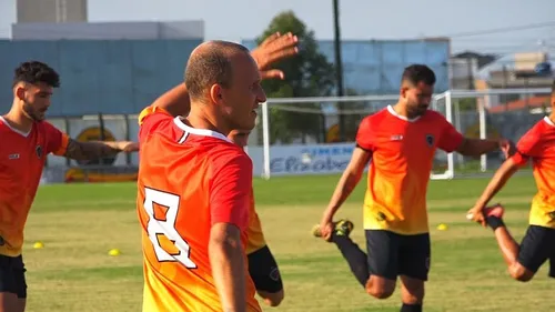 
				
					Gerson mira fragilidades do Manaus e confia em ter Juninho para reforçar o Botafogo-PB
				
				