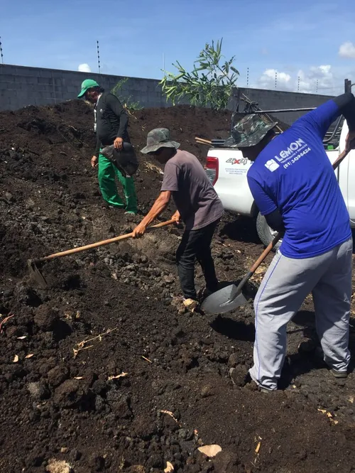 
				
					Projeto distribui gratuitamente adubo orgânico com base de borra de café em Cabedelo
				
				