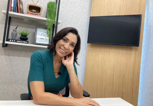 
				
					Dra. Wanicleide Leite faz live sobre sexualidade, vida pessoal e profissional nesta sexta-feira; reveja
				
				